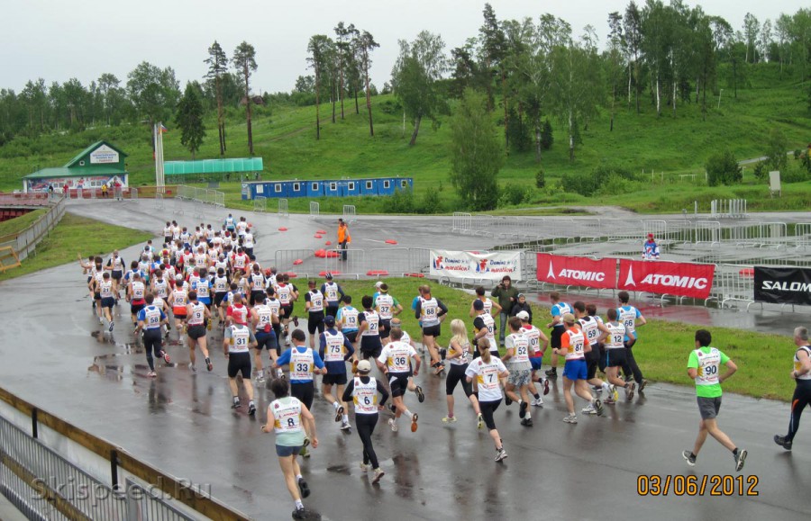 Фото старта Деминского бегового марафона 2012