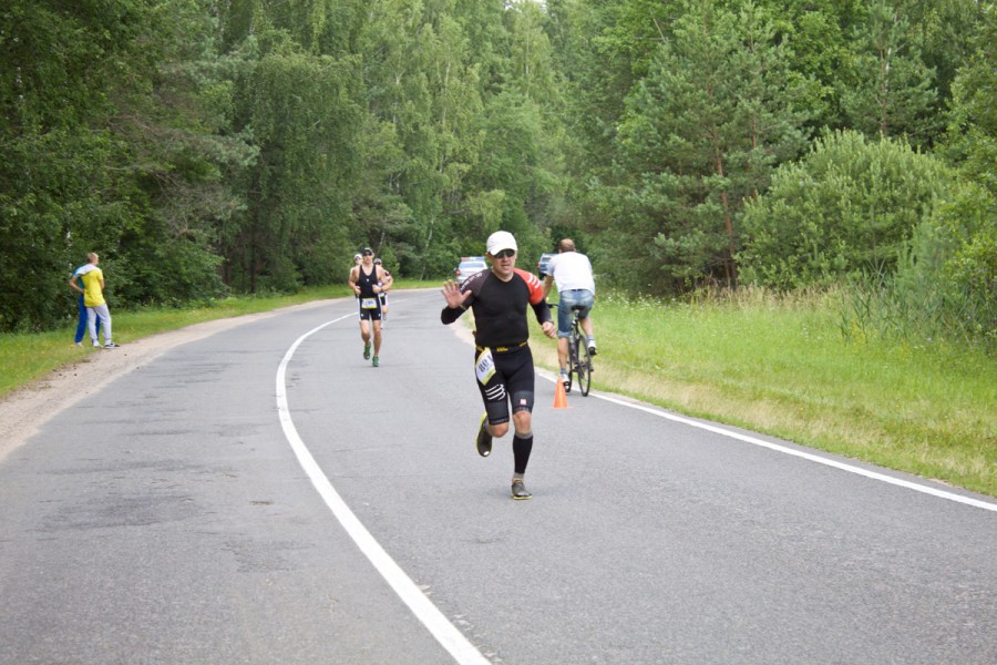 Алексей Соболев - Эпат бега на триатлоне HALF IRONMEN 70.3 в Белоруссии 2013