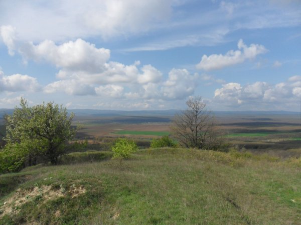 Вид с холма. Окрестности в городе Бяла, Болгария