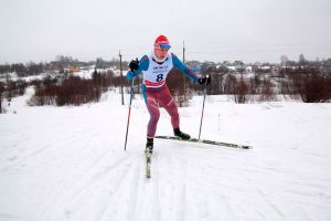 Фото лыжника - Алексей Смирнов выиграл Харовский марафон 2017