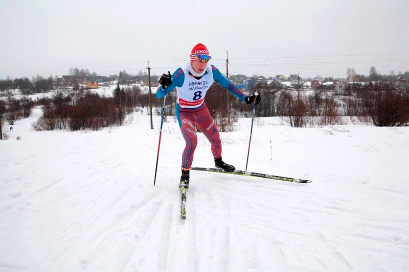 Фото лыжника - Алексей Смирнов выиграл Харовский марафон 2017