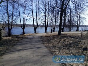 Фото парка отдыха - Тренировки весной 2017 в Берёзовой роще г. Ярославля (Брагино)