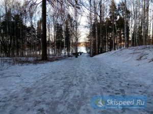 Фото парка отдыха - Тренировки весной 2017 в Берёзовой роще г. Ярославля (Брагино)