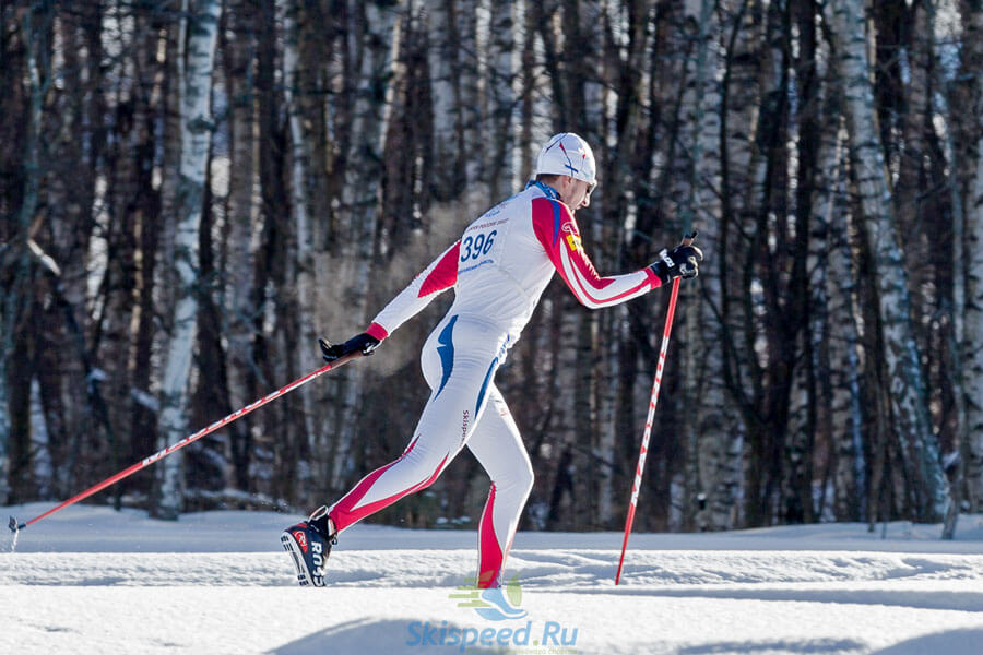 Лыжная гонка на призы ЗМС Тараканова в Ярославле, Подолино. Фотография лыжника Фомина Алексея