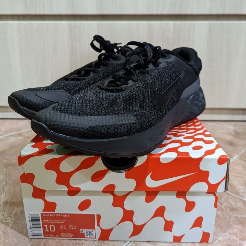Nike Renew Ride 3 Black - фото мужских кроссовок