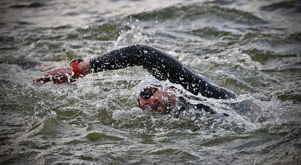 Заплыв на открытой воде. Фомин Алексей