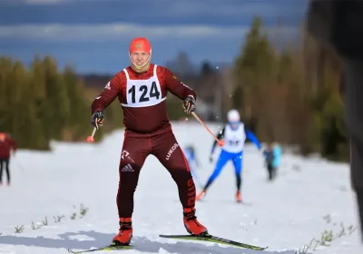 Спортсмен на лыжной гонке в Чухломе, Костромская обл.