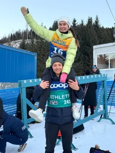 Савелий Коростелёв и Дарья Непряева после гонки в гору на Тур де Ски 2026