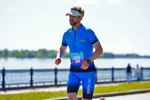 Участник Фомин Алексей. Забегрф 2024 в Ярославле, Волжская набережная
