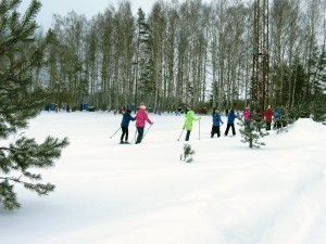 Фото юных лыжников на ст. Металлист (Рыбинск)
