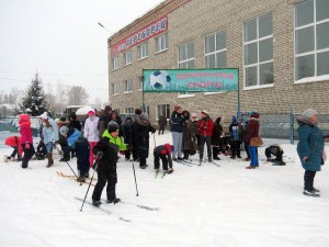Фото юных лыжников на ст. Переборец (Рыбинск)