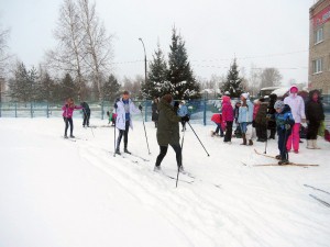 Фото юных лыжников на ст. Переборец (Рыбинск)